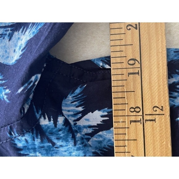 Trunks Surf And Swim Mens Navy Blue Size M Palm Tree Short Sleeve Tropical Shirt - Picture 9 of 11